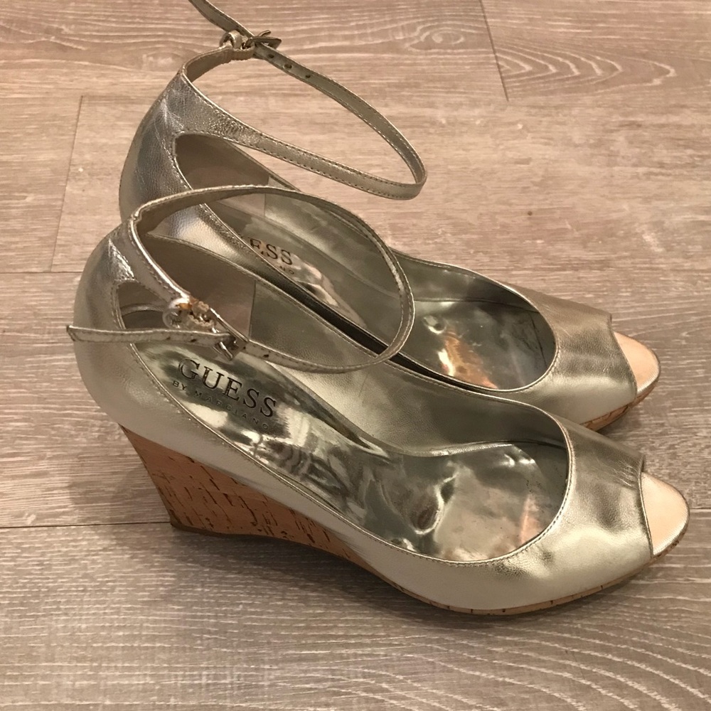 ⚡️SALE⚡️ Guess by Marciano silver and cork wedges - Picture 3 of 6